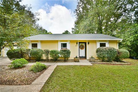 Photo of 807 Madden Bridge Road, Central, SC 29630 (MLS # 20293199) Photo of 807 Madden Bridge Road, Central, SC 29630 (MLS # 20293199)