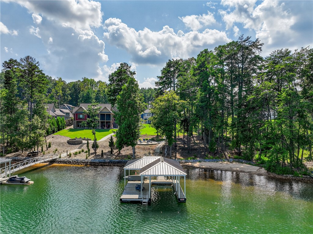 West Union, South Carolina 29696, United States, 4 Bedrooms Bedrooms, ,5 BathroomsBathrooms,Residential,Active,215866