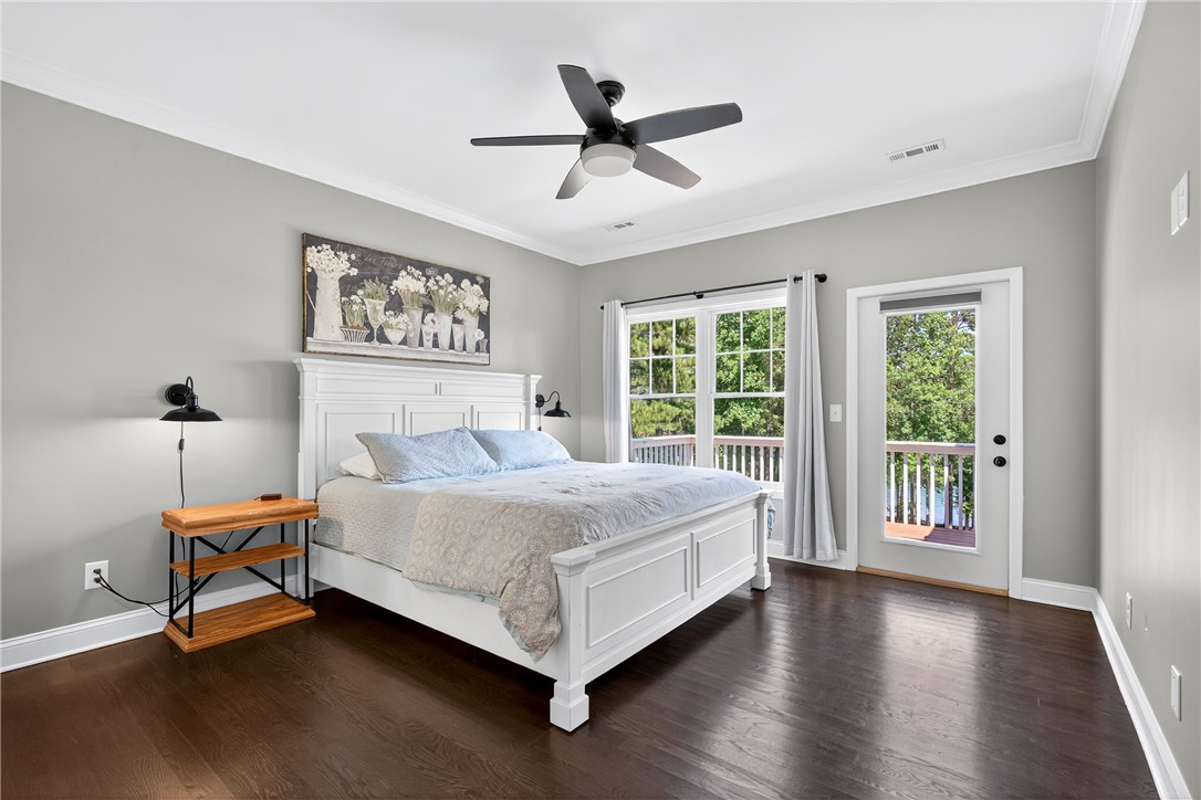 West Union, South Carolina 29696, United States, 4 Bedrooms Bedrooms, ,5 BathroomsBathrooms,Residential,Active,215866