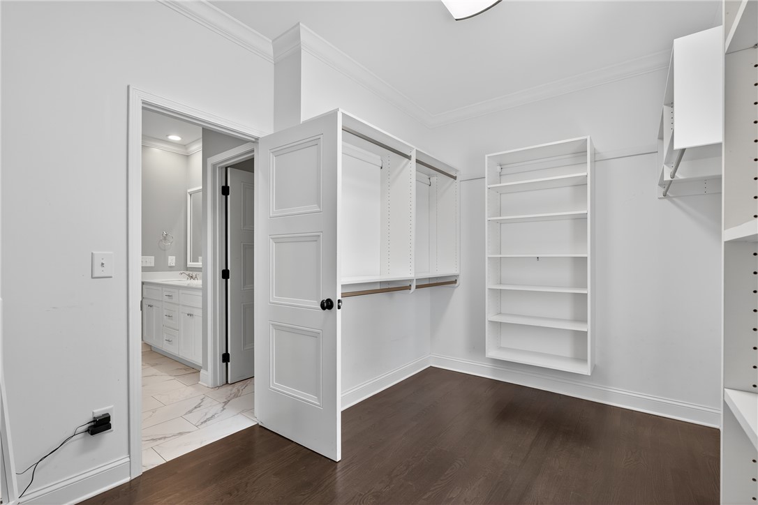 West Union, South Carolina 29696, United States, 4 Bedrooms Bedrooms, ,5 BathroomsBathrooms,Residential,Active,215866