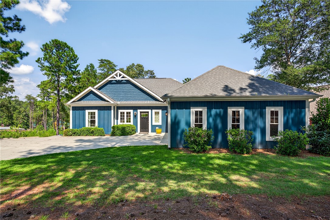 West Union, South Carolina 29696, United States, 4 Bedrooms Bedrooms, ,5 BathroomsBathrooms,Residential,Active,215866