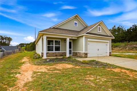 Photo of 245 Maple Grove Road, Seneca, SC 29678 (MLS # 20299375)