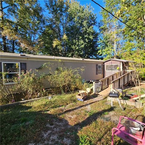Mobile Home For Sale - 148 Persimmon Drive<br/> Pickens County, Pickens, SC 29671