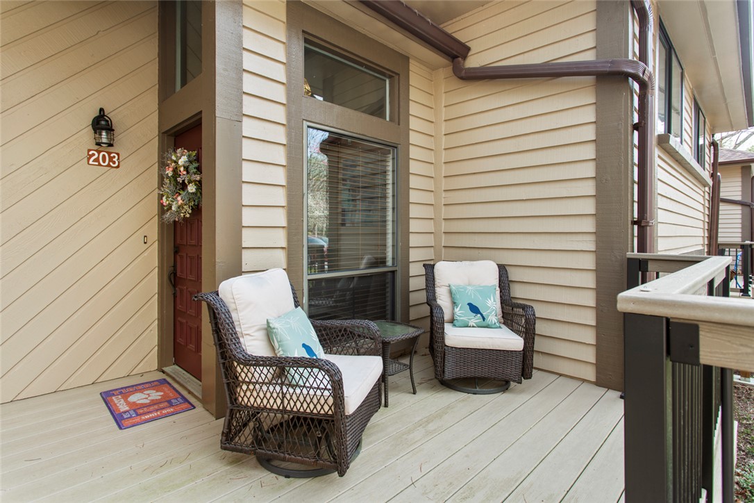203 W Blue Heron Drive, Salem, South Carolina image 3