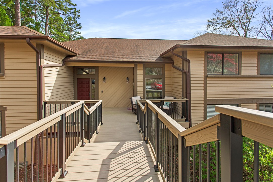 203 W Blue Heron Drive, Salem, South Carolina image 1