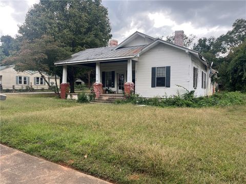 Photo of 324 Irby Avenue Extension, Laurens, SC 29360 (MLS # 20293669)