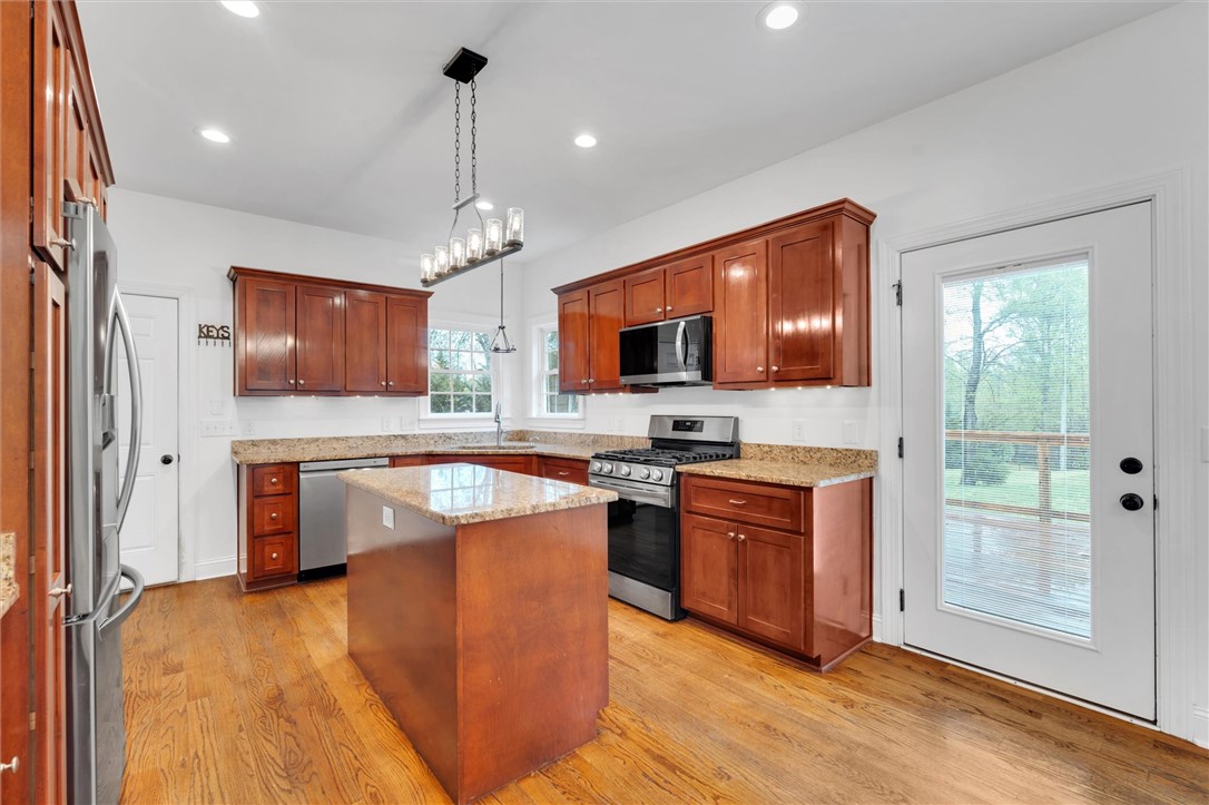 110 Masters Woods Way, Easley, South Carolina image 9