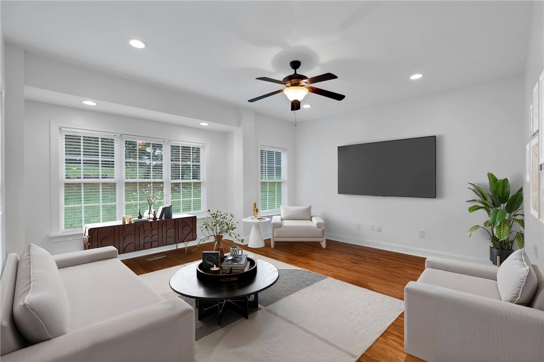 110 Masters Woods Way, Easley, South Carolina image 2