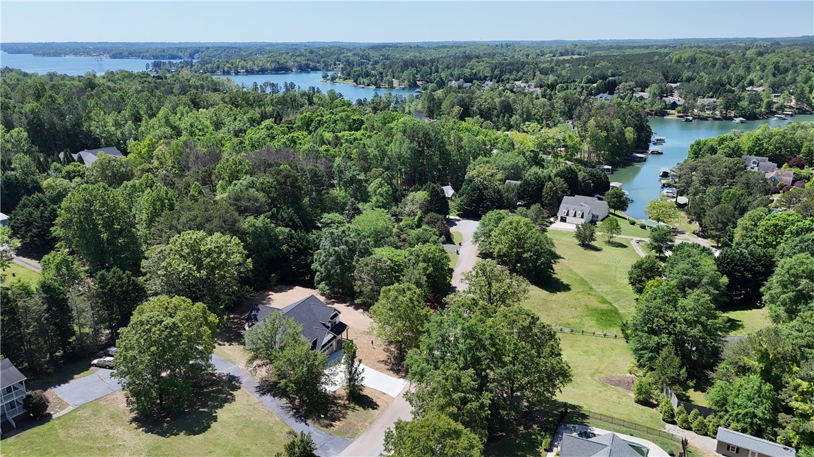205 Fisherman Lane, Seneca, South Carolina image 2