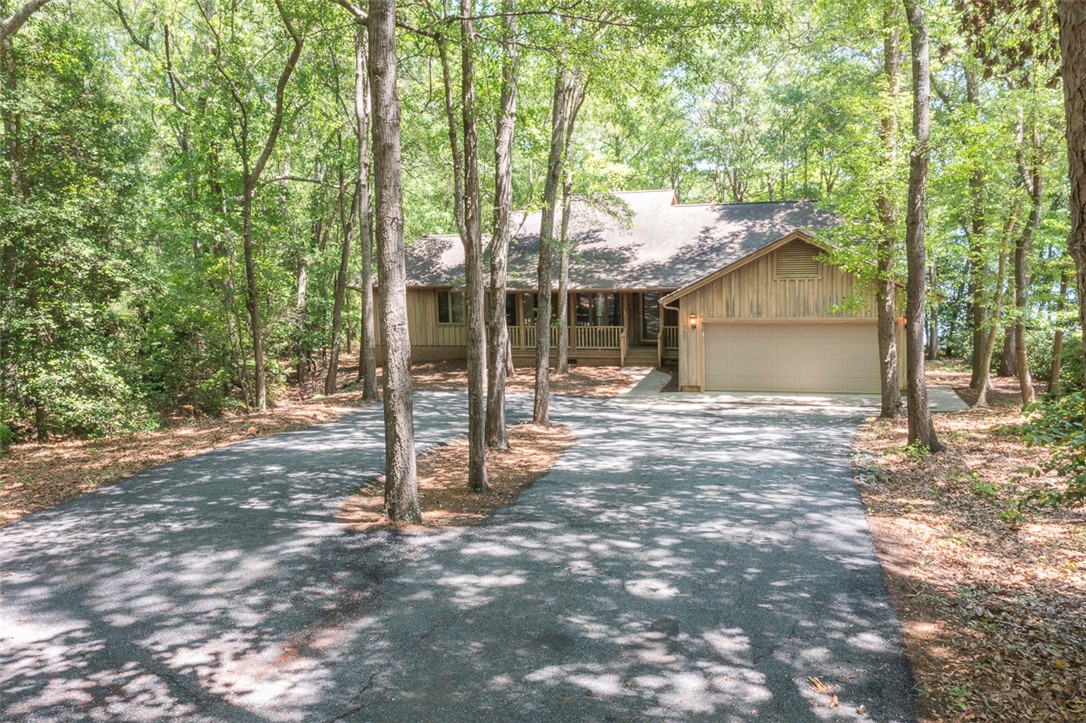 304 Paradise Circle, Townville, South Carolina image 3