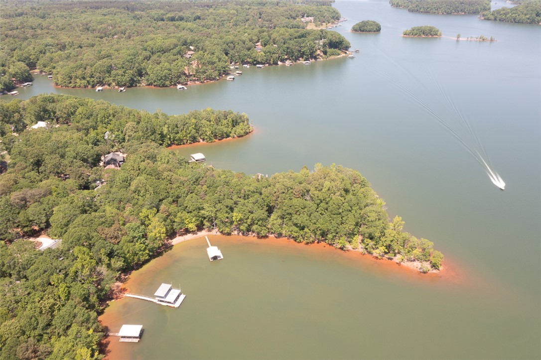304 Paradise Circle, Townville, South Carolina image 5