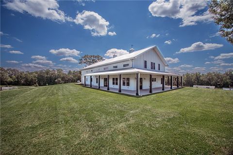 Homes For Sale - 142 Fish Camp Road<br/> Easley, SC 29642