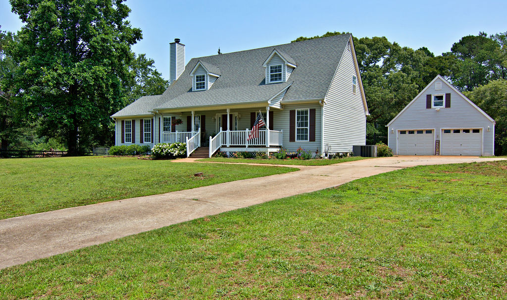 909 Double Springs Road, Townville, South Carolina image 2