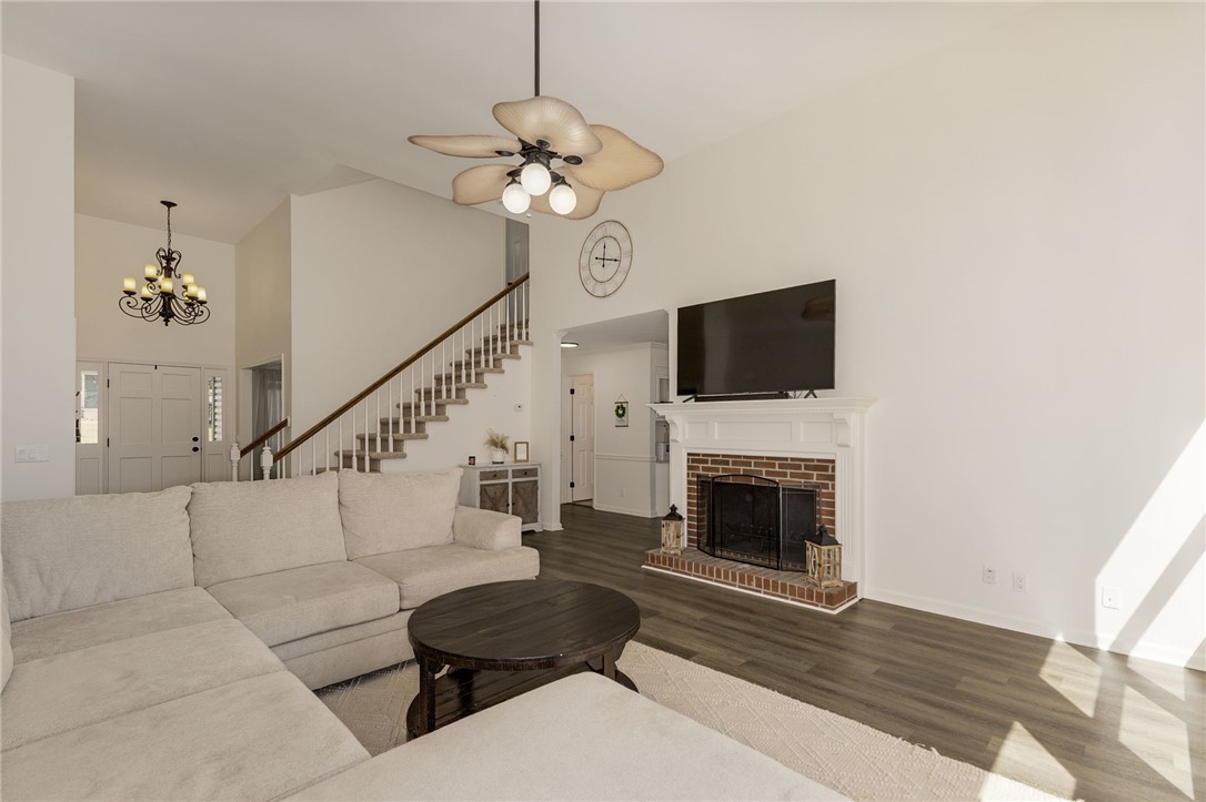 124 Emerald Way, Simpsonville, South Carolina image 10