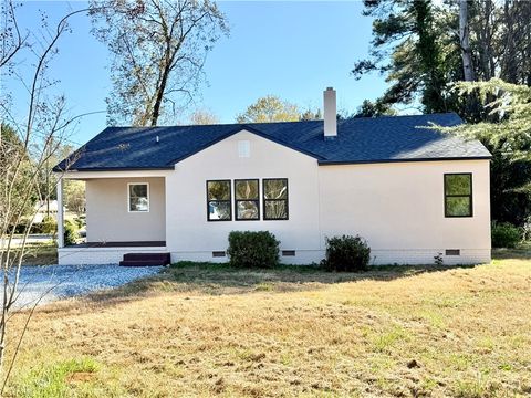 Photo of 601 Emma Street, Anderson, SC 29626 (MLS # 20294640)