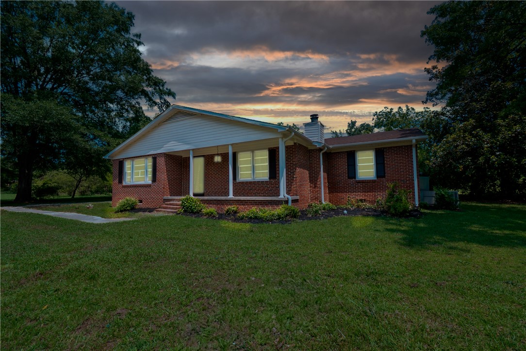231 E Hampton Avenue, Honea Path, South Carolina image 2
