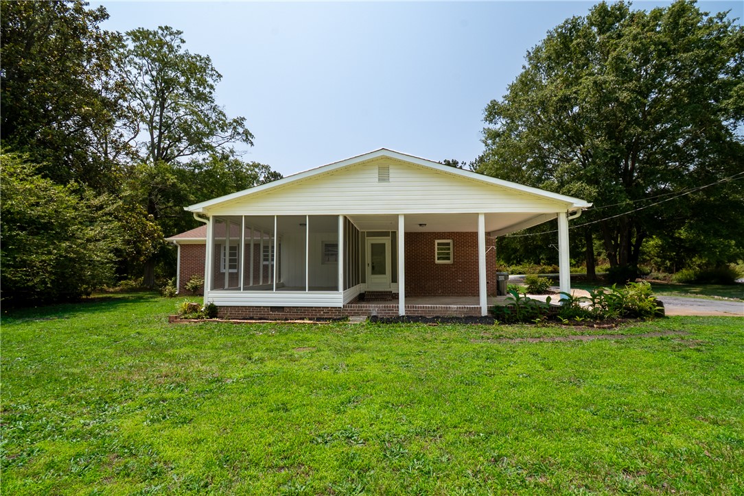 231 E Hampton Avenue, Honea Path, South Carolina image 8