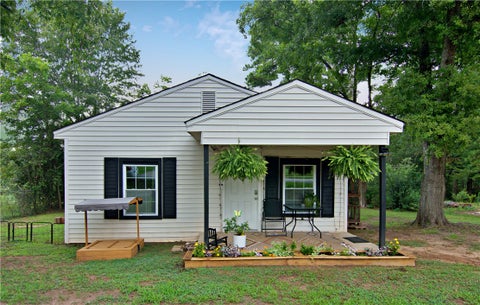 Photo of 1015 Boggs Street, Anderson, SC 29625 (MLS # 20304061)