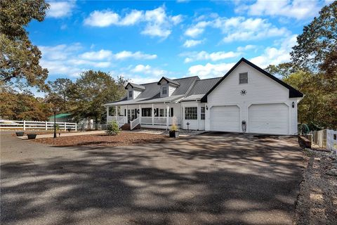 Photo of 1009 White Pines Lane, Townville, SC 29689 (MLS # 20293875) Photo of 1009 White Pines Lane, Townville, SC 29689 (MLS # 20293875)
