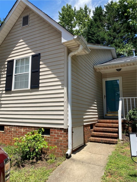 Photo of 406 North Pointe Creek, Anderson, SC 29625 (MLS # 20302772)