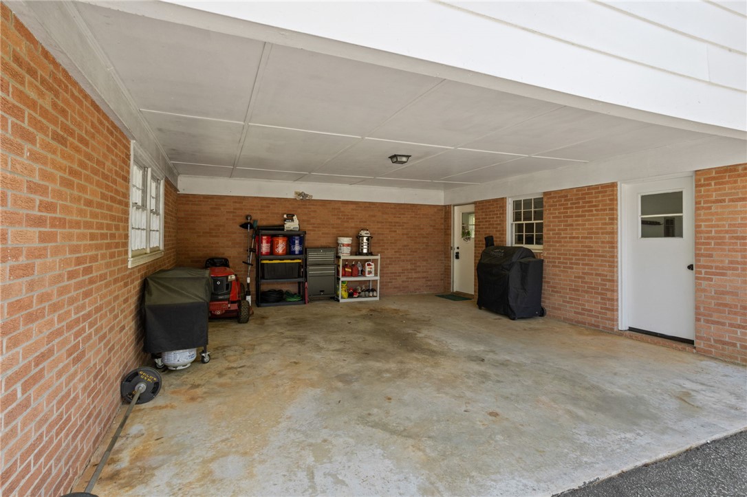 26 Pine Ridge Drive, Greenville, South Carolina image 28