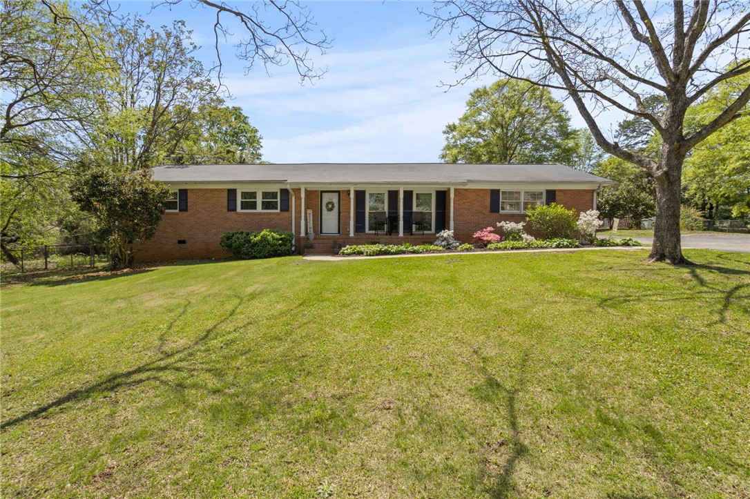 26 Pine Ridge Drive, Greenville, South Carolina image 4