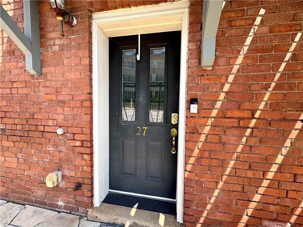 400 E Washington Street, Greenville, South Carolina image 1