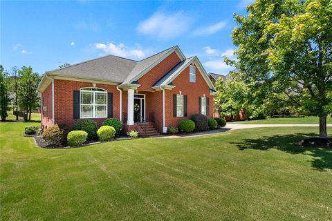 Photo of 105 Cayman Way, Anderson, SC 29621 (MLS # 20301912)
