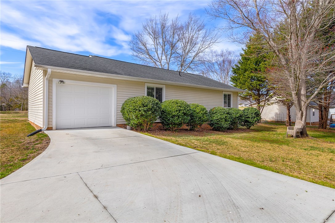 527 Piney Trail Road, Liberty, South Carolina image 27