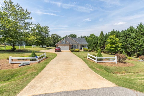 Homes For Sale - 861 N Old Pendleton Road<br/> Liberty, SC 29657