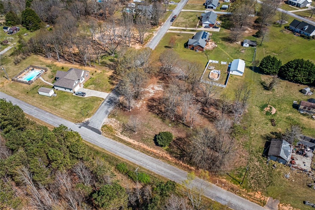 407 Will Hanks Road, Honea Path, South Carolina image 7