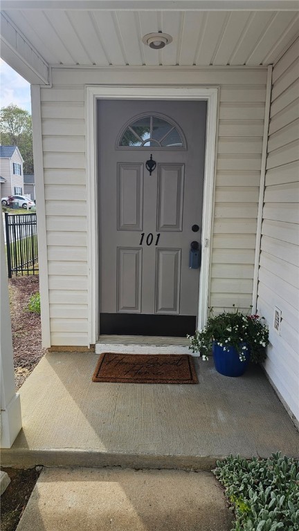 101 Pin Oak Court, Easley, South Carolina image 2