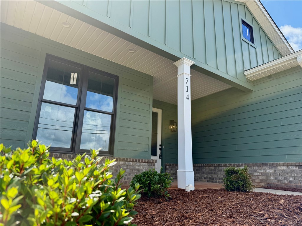 714 Greenville Street, Pendleton, South Carolina image 2