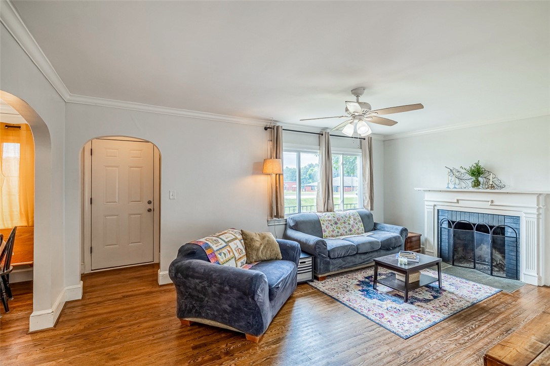 6913 White Horse Road, Greenville, South Carolina image 11