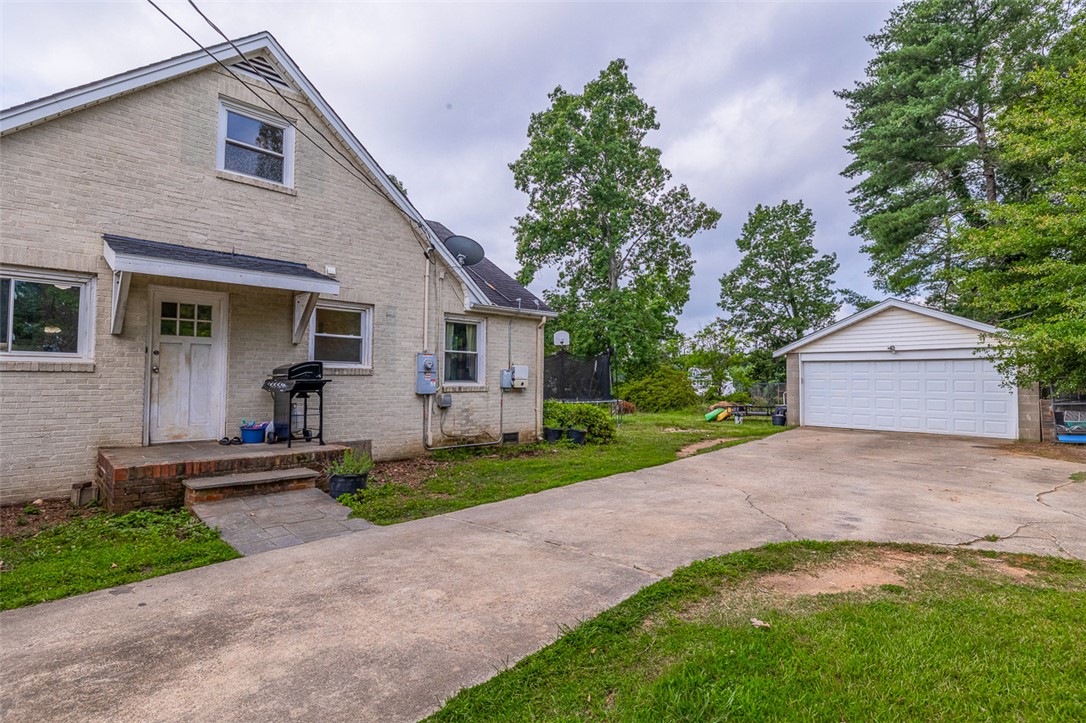 6913 White Horse Road, Greenville, South Carolina image 31