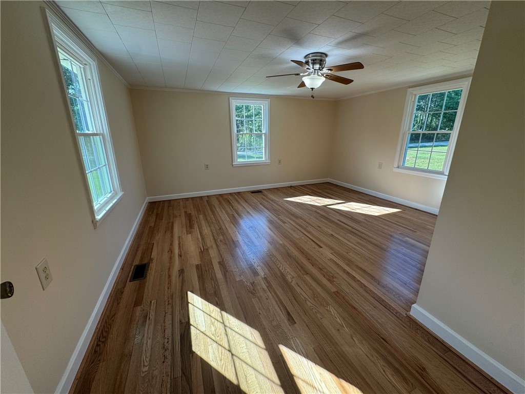 566 W Pine Grove Road, Fair Play, South Carolina image 12