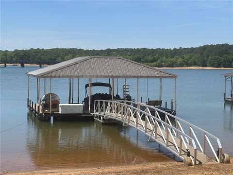 Photo of 707 Vickery Street Extension, Hartwell, GA 30643 (MLS # 20300315)