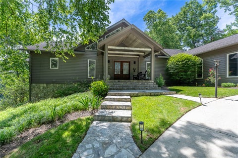 Photo of 15 Blazing Star Trail, Landrum, SC 29356 (MLS # 20305580)