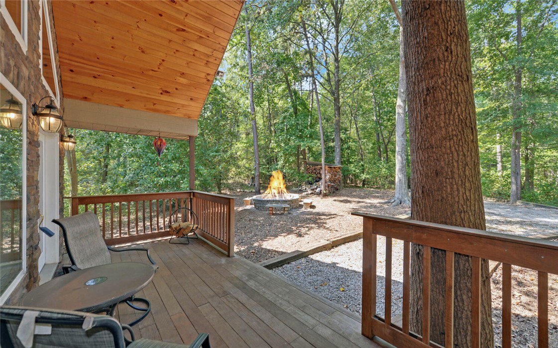 25 Greenewood Lane, Hartwell, Georgia image 5
