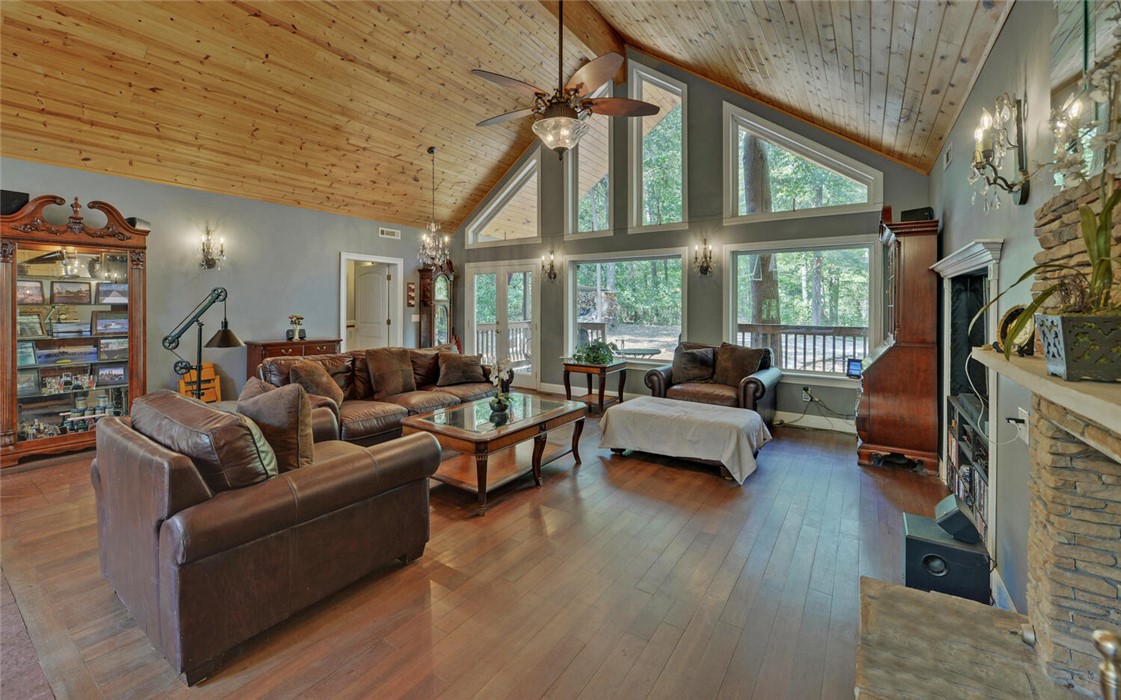 25 Greenewood Lane, Hartwell, Georgia image 8