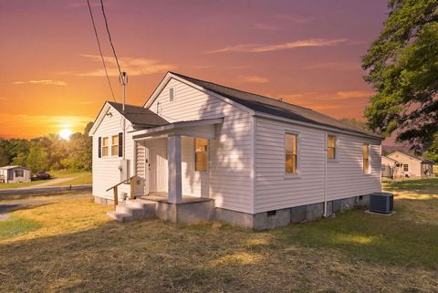 Photo of 7604 252 Highway, Honea Path, SC 29654 (MLS # 20300867)