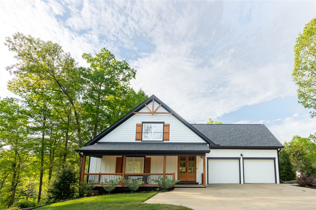 505 Waters Edge Court, West Union, South Carolina image 1