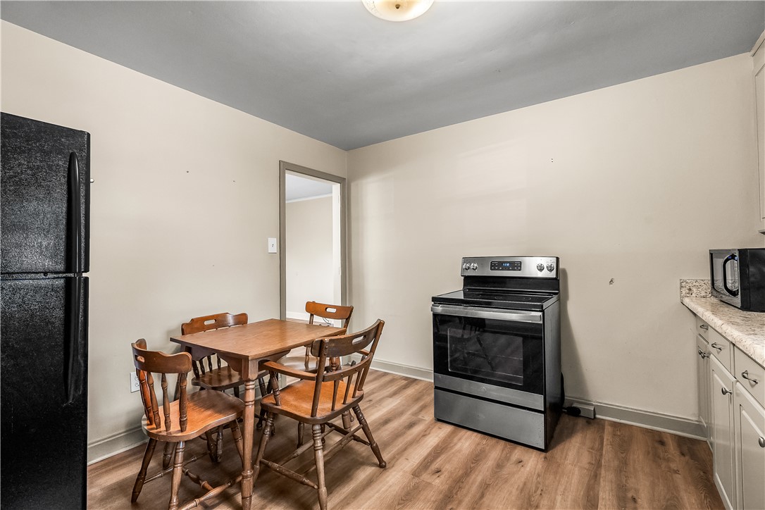 Anderson, South Carolina 29624, United States, 3 Bedrooms Bedrooms, ,2 BathroomsBathrooms,Residential,Pending,208304