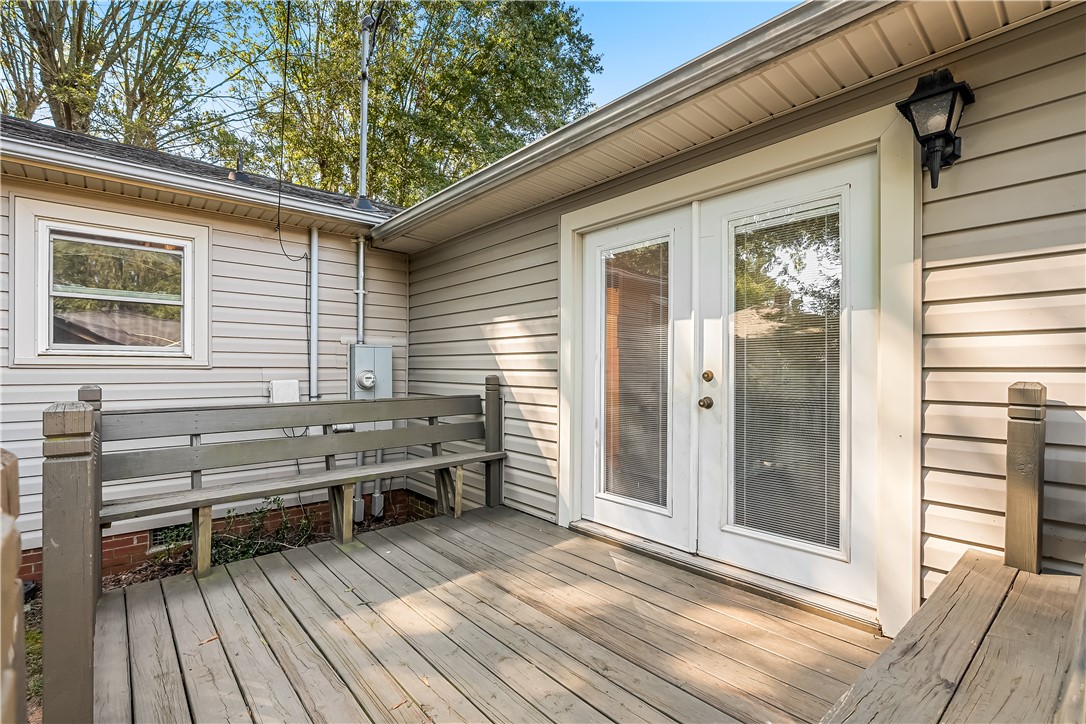 Anderson, South Carolina 29624, United States, 3 Bedrooms Bedrooms, ,2 BathroomsBathrooms,Residential,Pending,208304