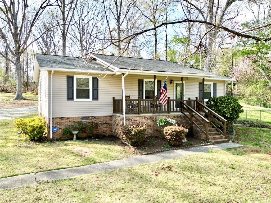 156 Fieldcrest Drive, Central, South Carolina image 1