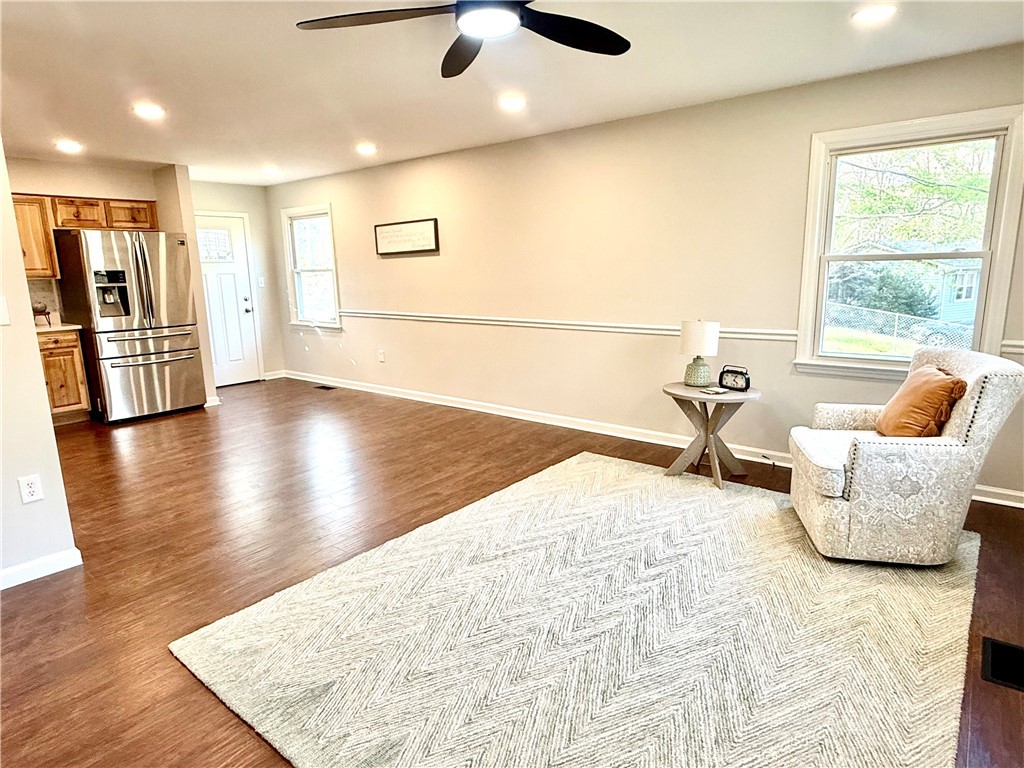 156 Fieldcrest Drive, Central, South Carolina image 3