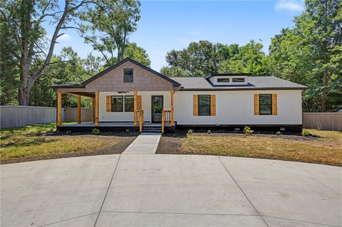 Photo of 2611 Anderson Highway, Williamston, SC 29697 (MLS # 20306564)