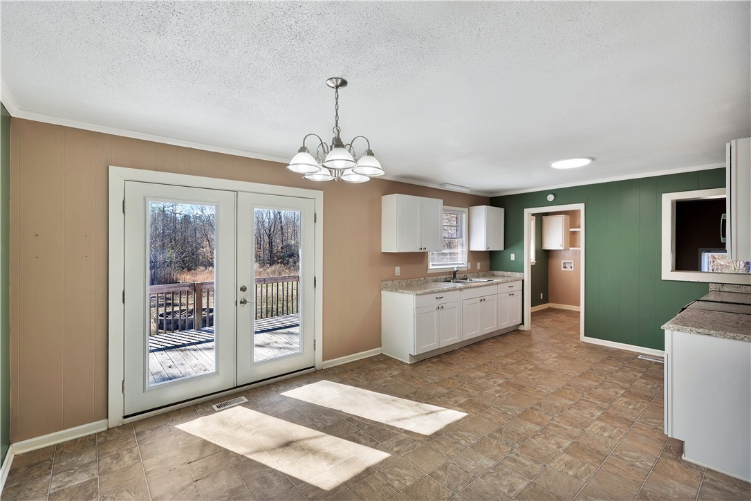 740 Keowee Road, Iva, South Carolina image 20