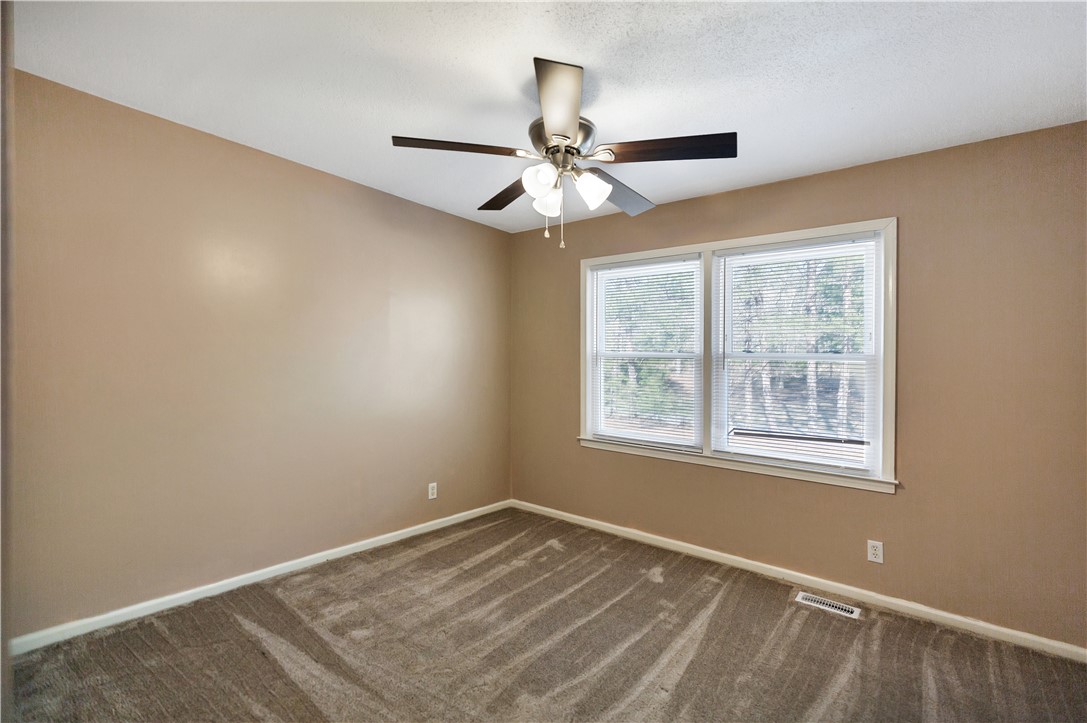 740 Keowee Road, Iva, South Carolina image 6