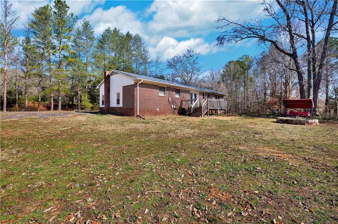 740 Keowee Road, Iva, South Carolina image 25